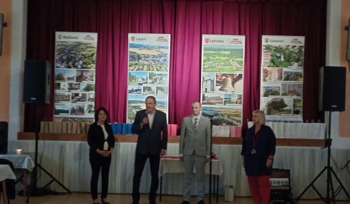 Úcta k starším 2024 - spoločné posedenie seniorov - Lupoč Úcta k starším 2024 - spoločné posedenie seniorov - Lupoč